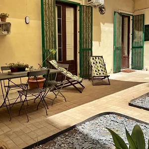  Affittacamere Saranton House Italia